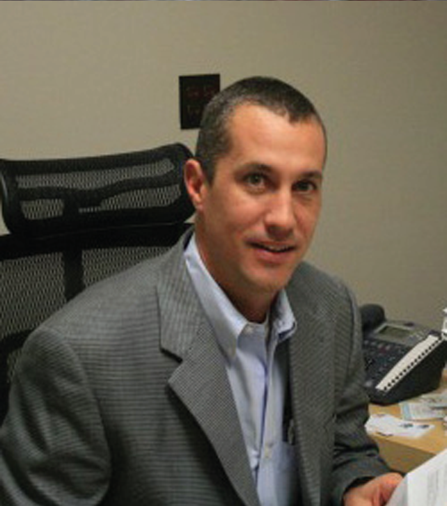 Headshot of Jeff Luther