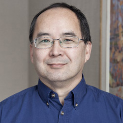 Joel Ichikawa headshot